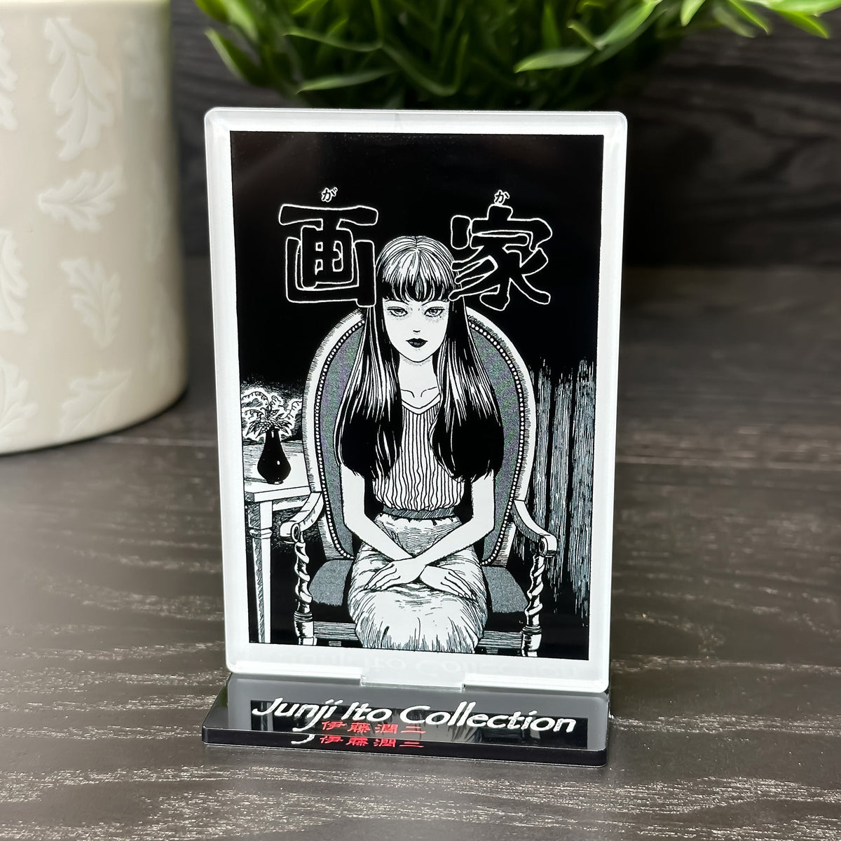 Tomie Acryl Figur - Junji Ito