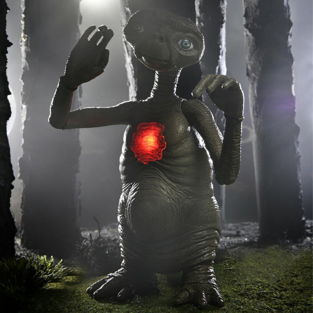 E.T. Deluxe Action Figur mit LED-Licht - E.T. Der Außerirdische