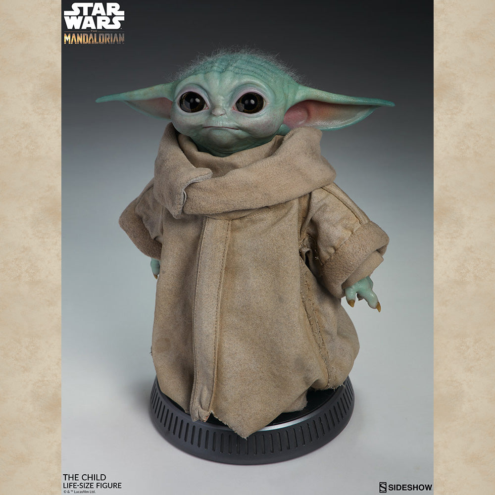The Child Life Sized Statue - Star Wars: The Mandalorian