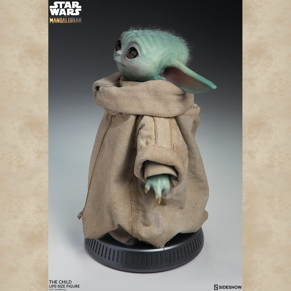 The Child Life Sized Statue - Star Wars: The Mandalorian