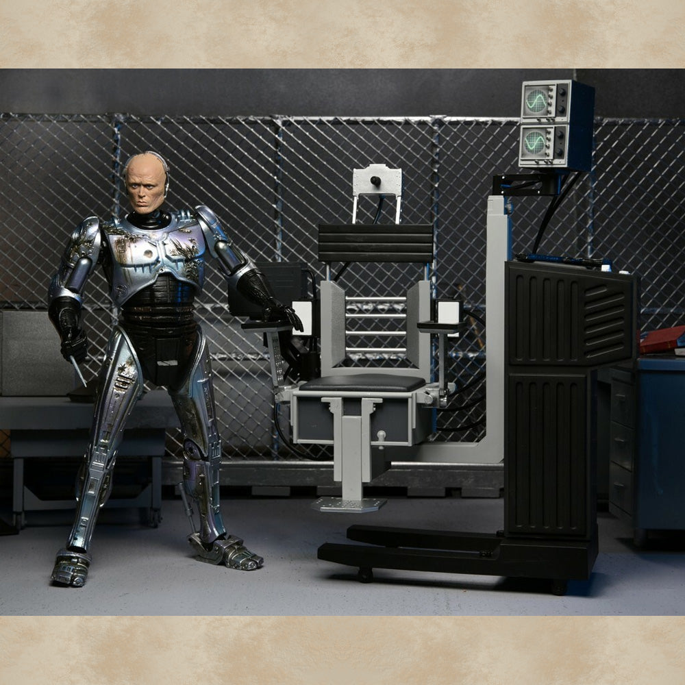 Ultimate Battle Damaged Robocop with Chair Action Figur