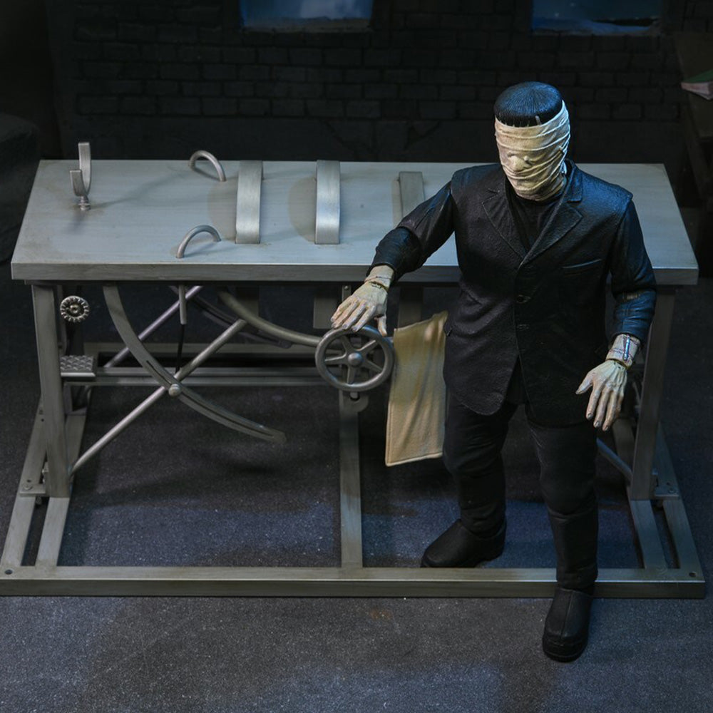 Ultimate Frankenstein Accessory Pack - Universal Monsters