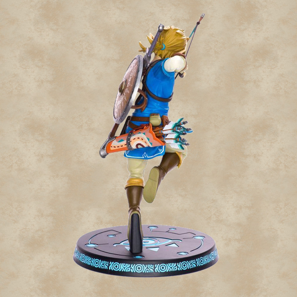 Link Statue (Breath of the Wild) - Zelda