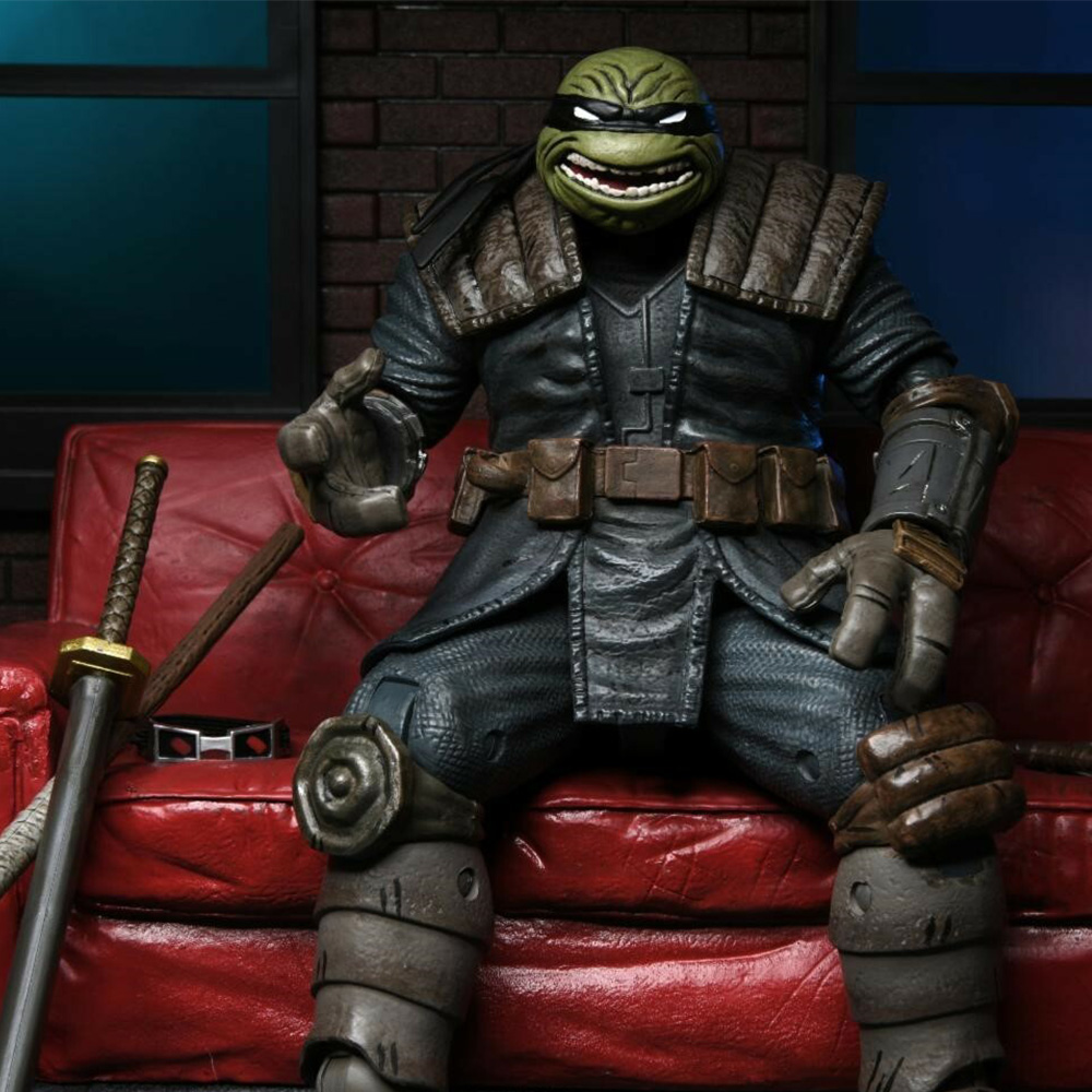 Ultimate The Last Ronin Armored Action Figur - Teenage Mutant Ninja Turtles